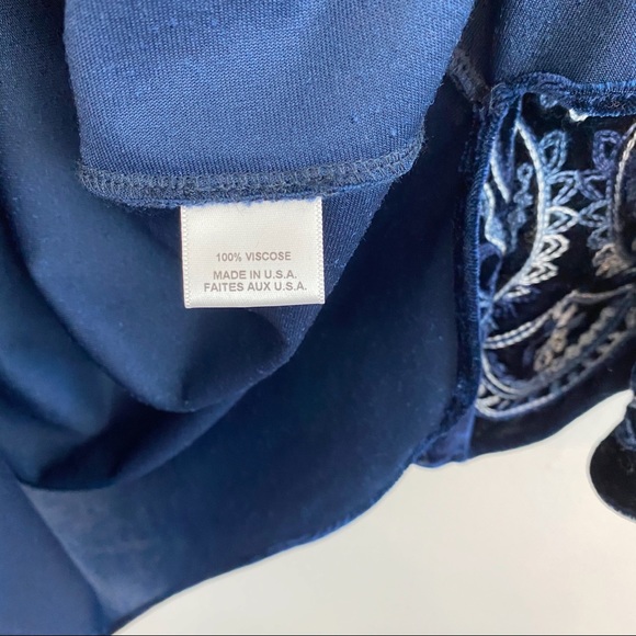 Misa Luca Navy Velvet Embroidered Shift Dress - Picture 9 of 10